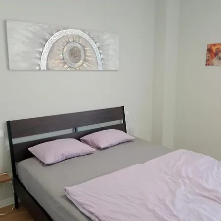 아파트 In Abades With Pool