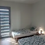 In Abades With Pool شقة سانتا كروز دي تينيريف